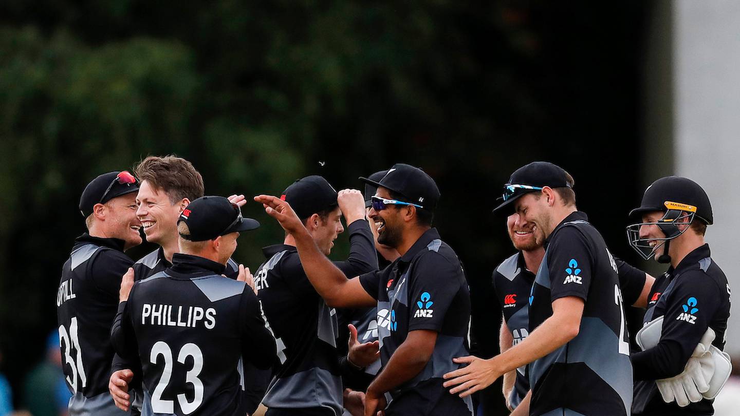 Santa's Little Helper leads Black Caps to sweep of Netherlands