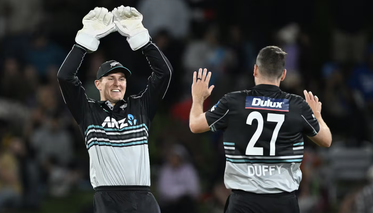 📰 Hay & Duffy star as Black Caps seal Series win