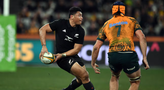 📰 ABs star "apologetic and embarrassed", admits dangerous driving and evading police