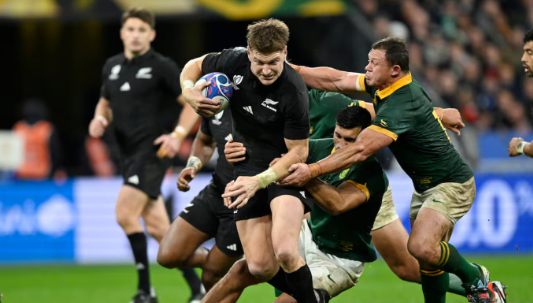 📰 Jordie Barrett extends All Blacks deal and to take unique sabbatical 