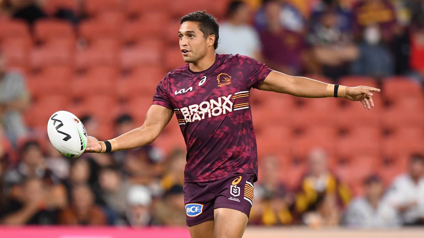 Warriors win race to sign Kiwis & Broncos star