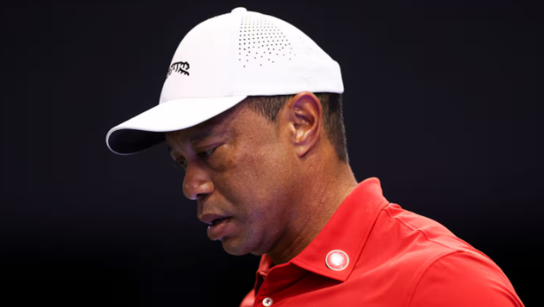 📰 Tiger Woods out indefinitely after surgery