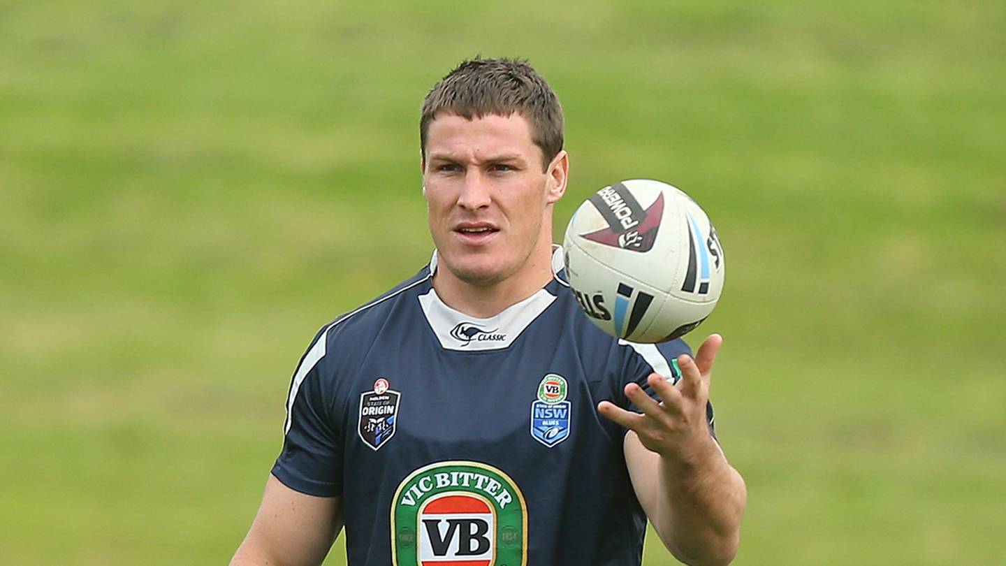 NRL legend announces shock retirement