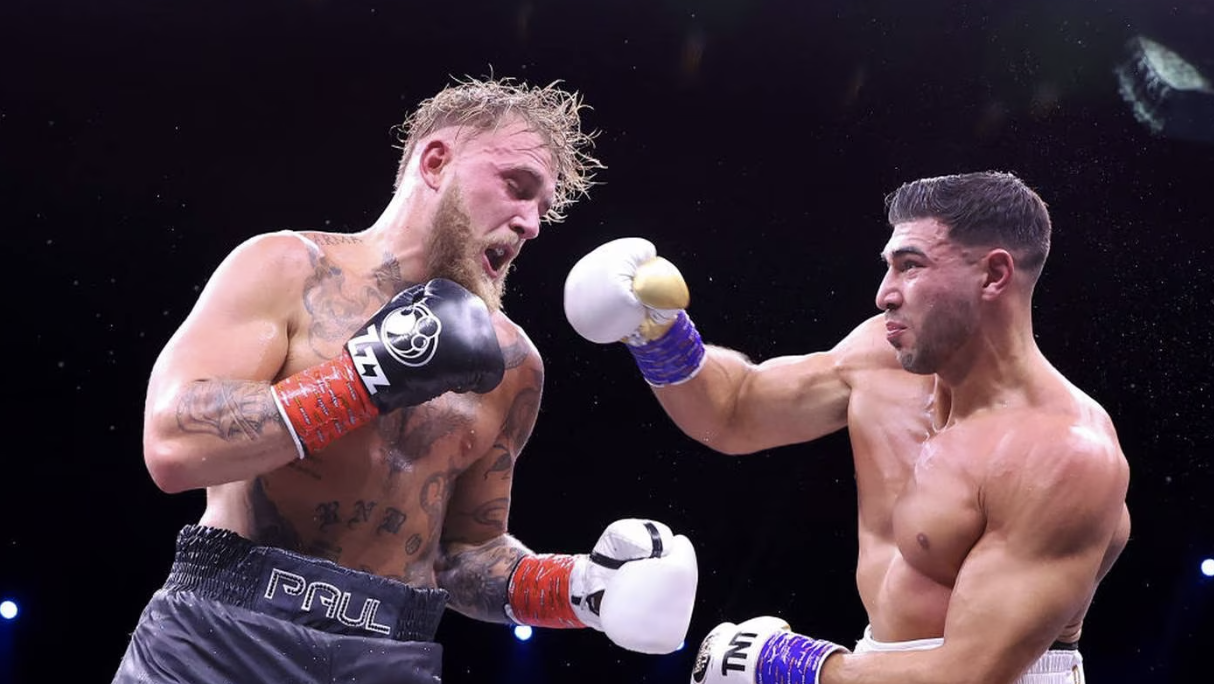 Tommy Fury defeats Jake Paul