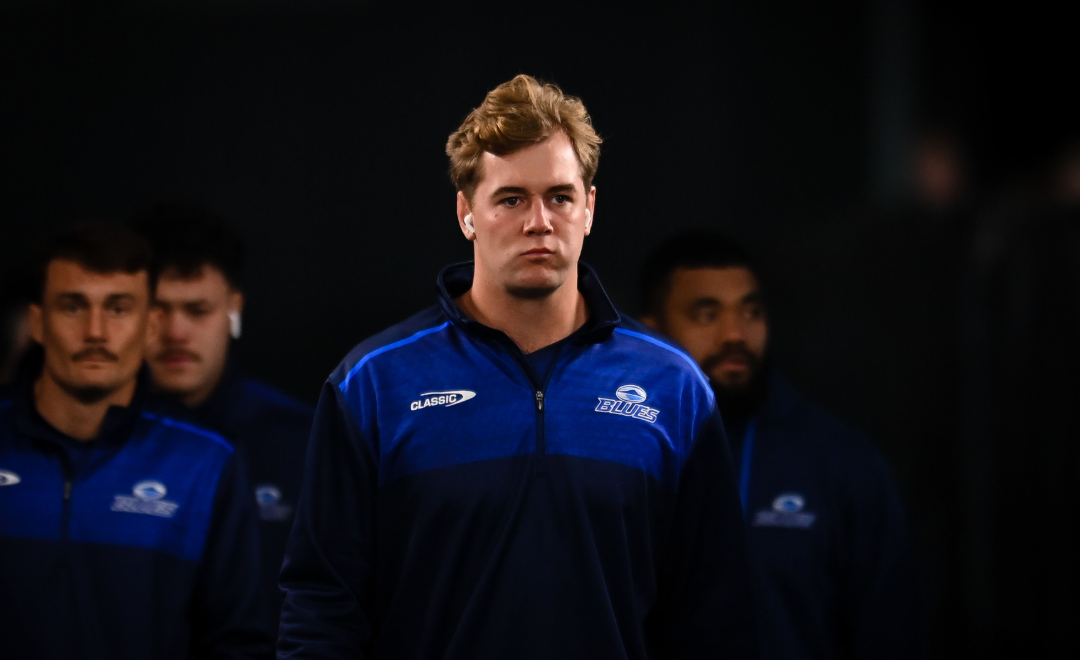 📰 All Blacks dig deep into lock stocks as rookie called in