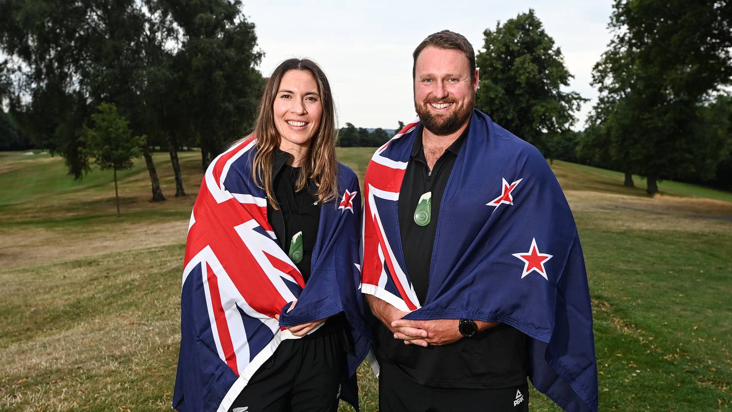 Emotional Kiwi flagbearers revealed for Comm Games