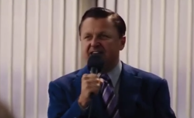 Ian Foster's not f*cking leaving!!!