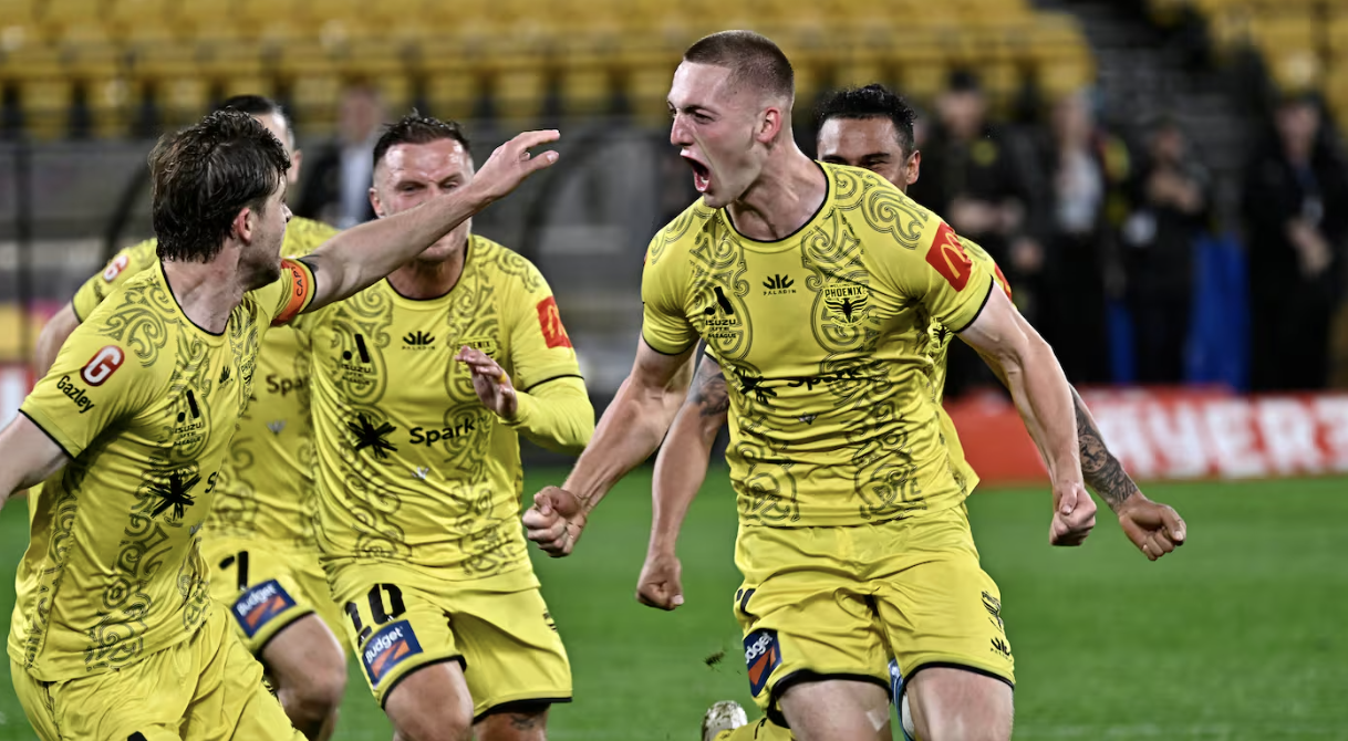 📰 All Whites and Phoenix defender set for big move