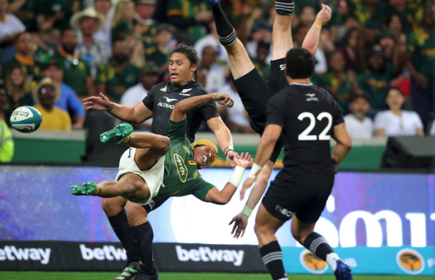 Springboks winger's ban revealed for Red Card tackle