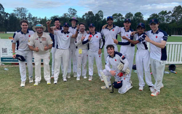📰 Bowler bags six wickets in final six balls to win match