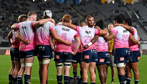 📰 Cash-strapped Super Rugby side saved despite entering administration