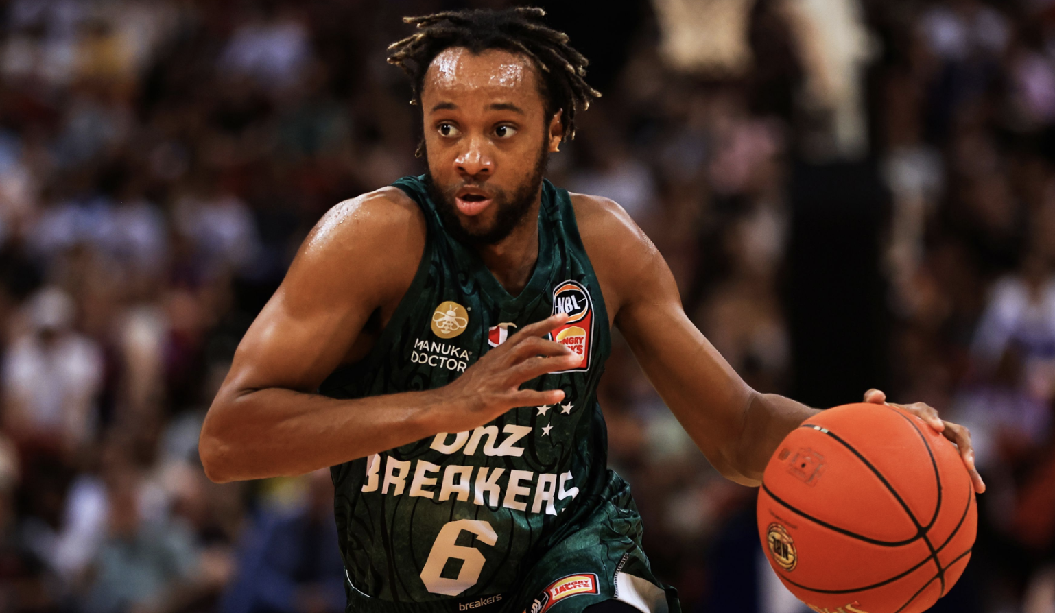 📰 NZ Breakers import Parker Jackson-Cartwright to return