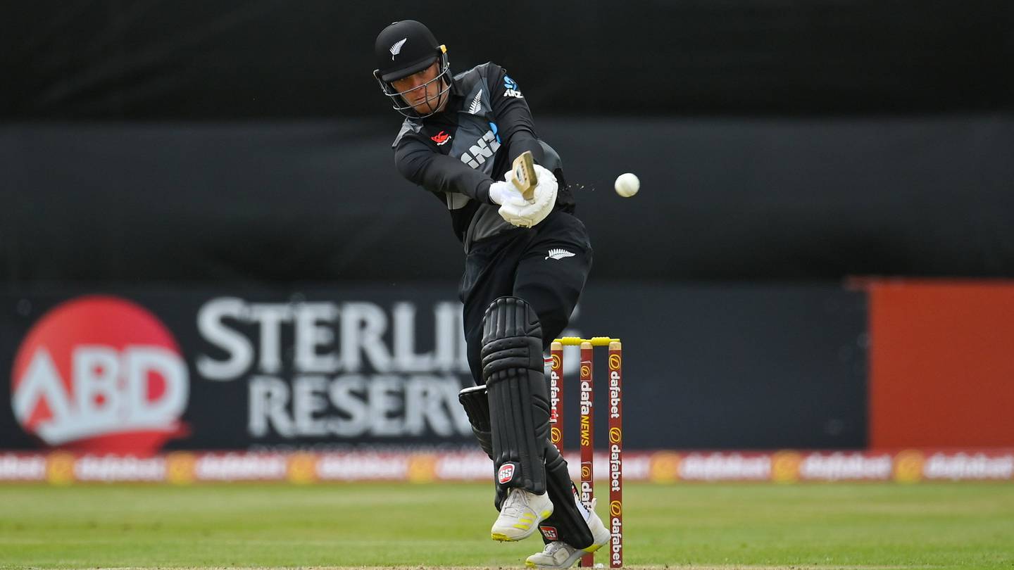 Allen stars with century as Black Caps cruise to victory
