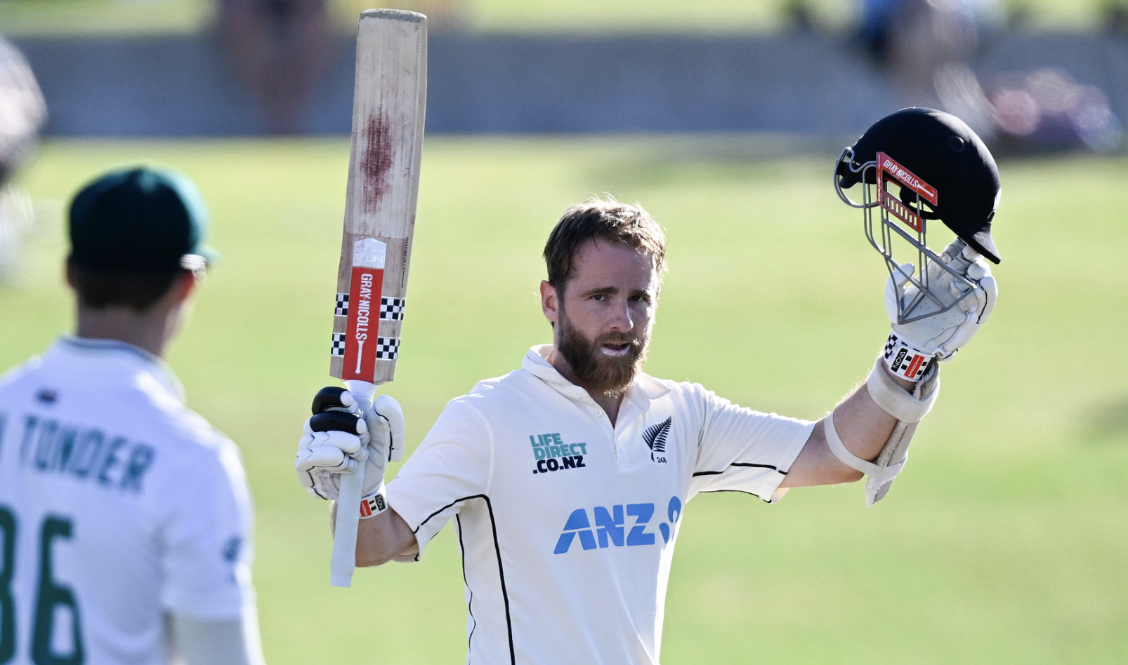 📰 When Kane Williamson made a Century batting at No 8