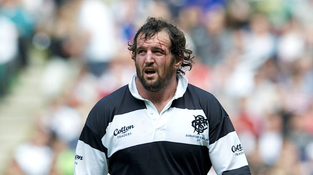 Nearly 400 ex-rugby, football players in concussion lawsuit