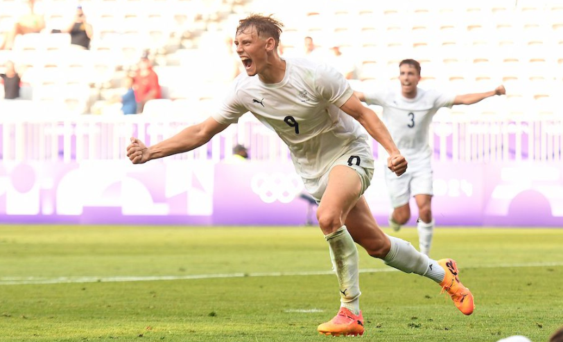 📰 Oly Whites open Olympics with victory