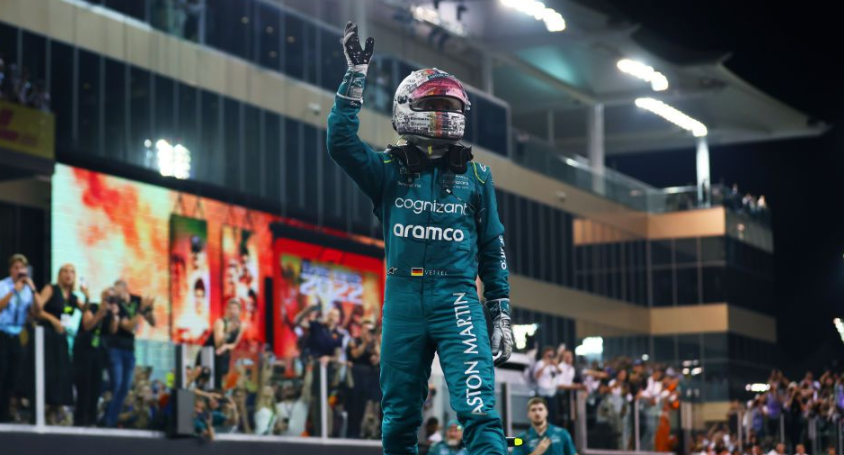 📰 Formula One champion hints at return