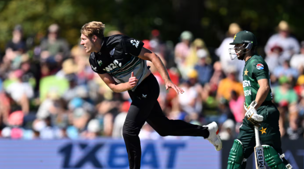 📰 Kyle Jamieson back in full flight as Black Caps cruise past Pakistan