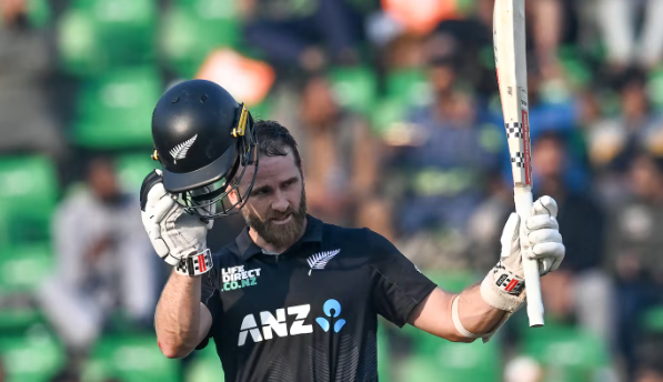📰 Kane Williamson signs new deal with English sides