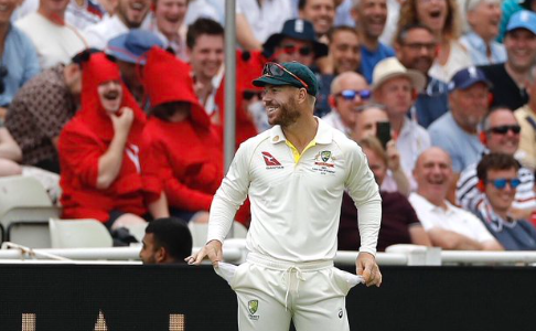 📰 Usman Khawaja defends Warner after Mitchell Johnson's tirade