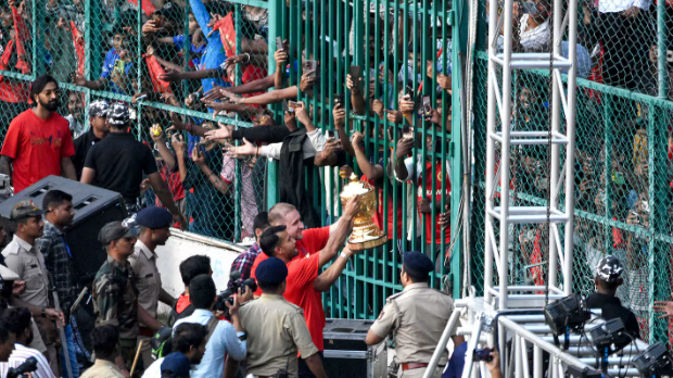 📰 Eleven dead, 47 injured in stampede at IPL victory celebration