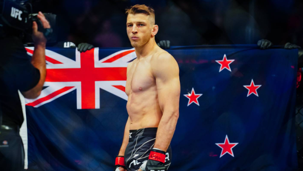 📰 Dan Hooker unimpressed with stipulation for fight