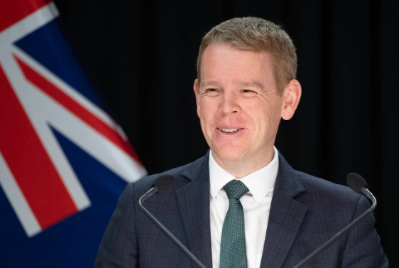 📰 PM Chris Hipkins jokes about Steve Hansen's Wallabies gig