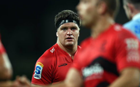 📰 All Blacks star out for six weeks