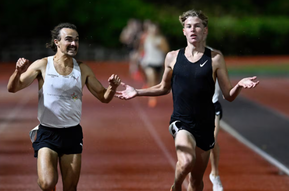 📰 Kiwi becomes youngest ever to break four-minute mile