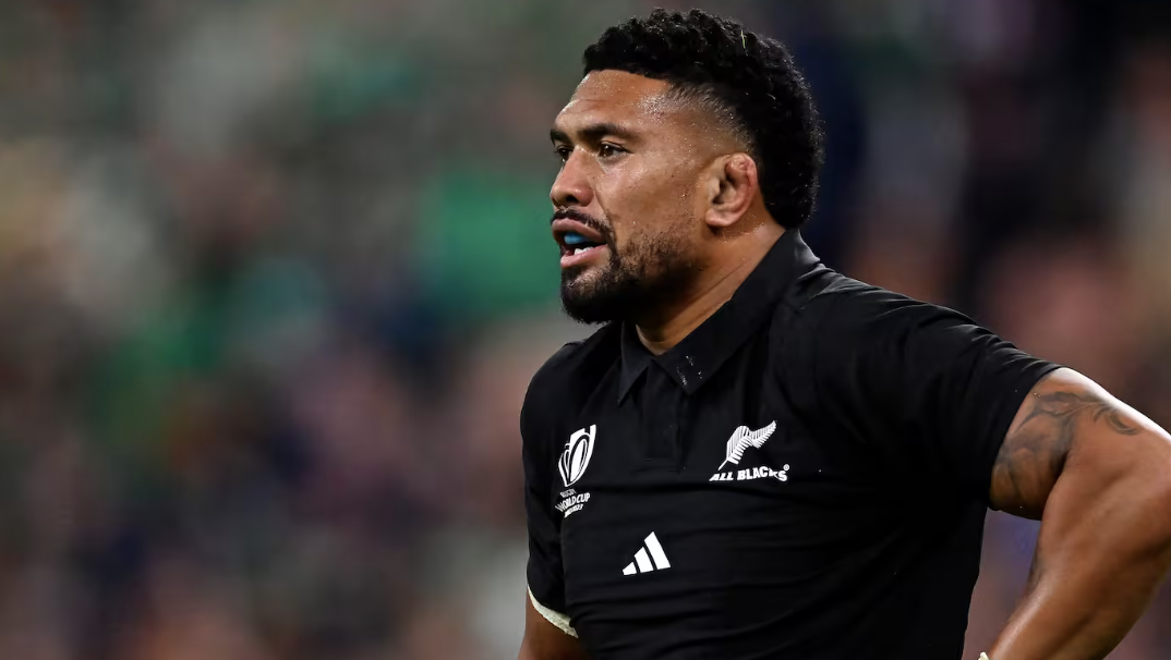 📰 Ardie Savea not counting on ABs Captaincy 