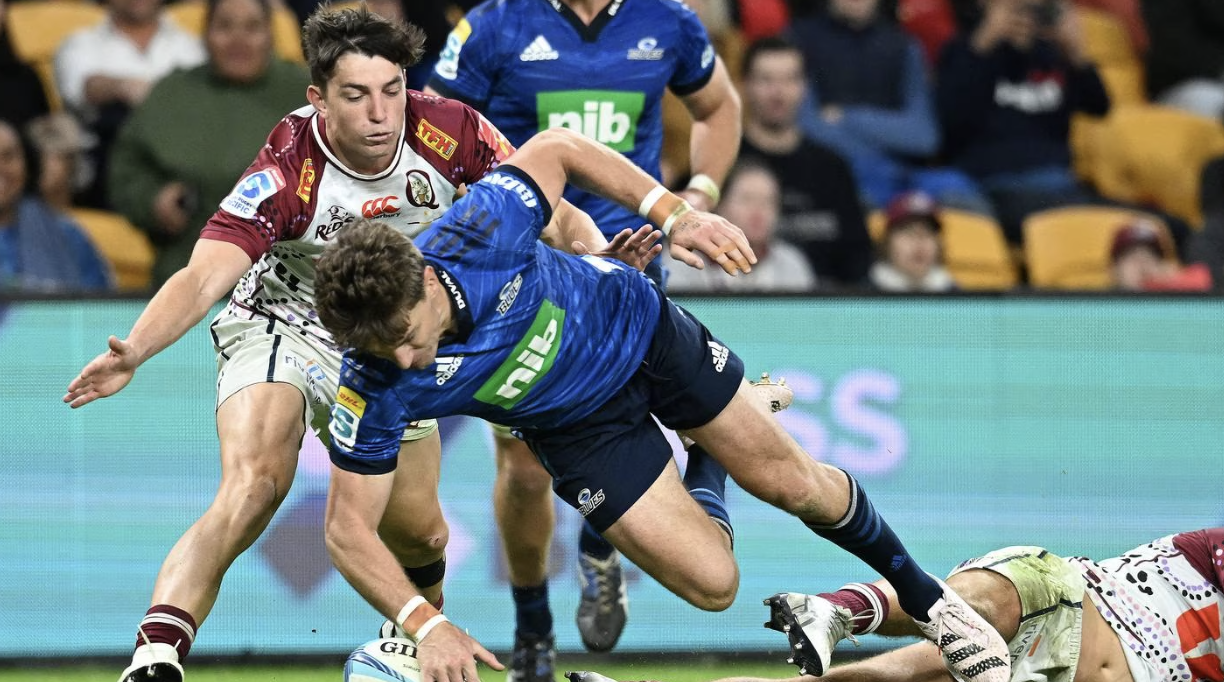 📰 Blues coach gives update on Barrett injury