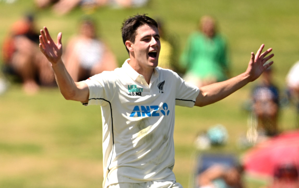 📰 Young gun fires for Black Caps