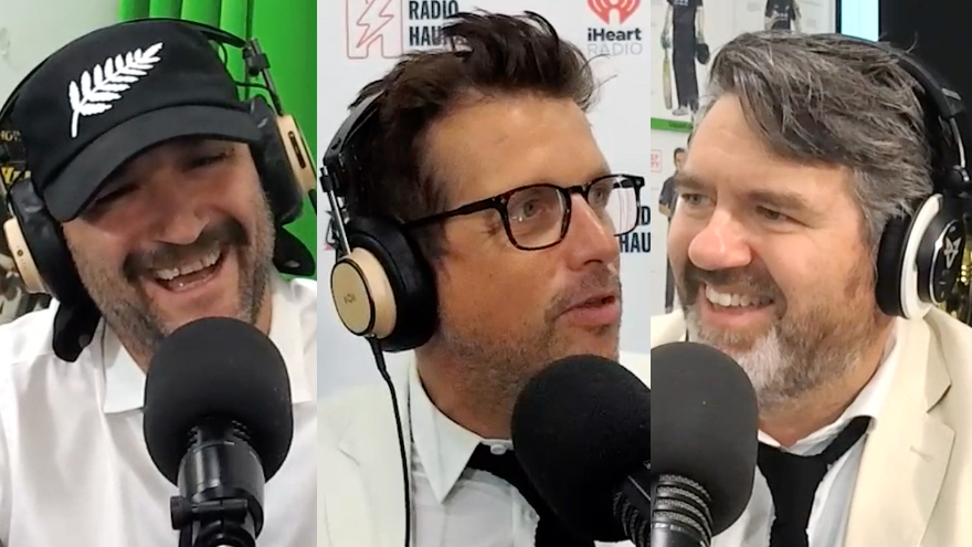 "Would you rather keep your current life or live like a King in the 1500s?"