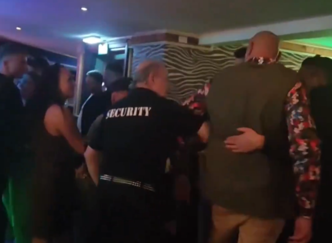 📰 Tyson Fury collapses after being escorted out of Morecambe bar