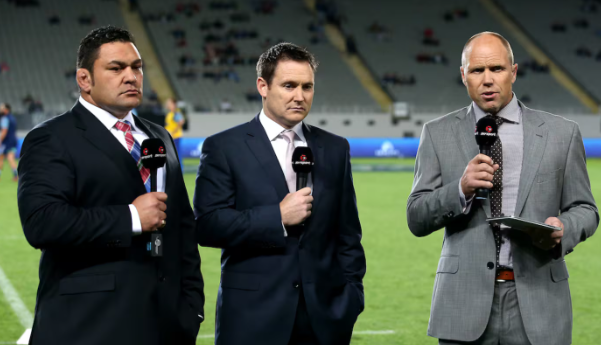 📰 All Blacks great helps rescue another rugby club