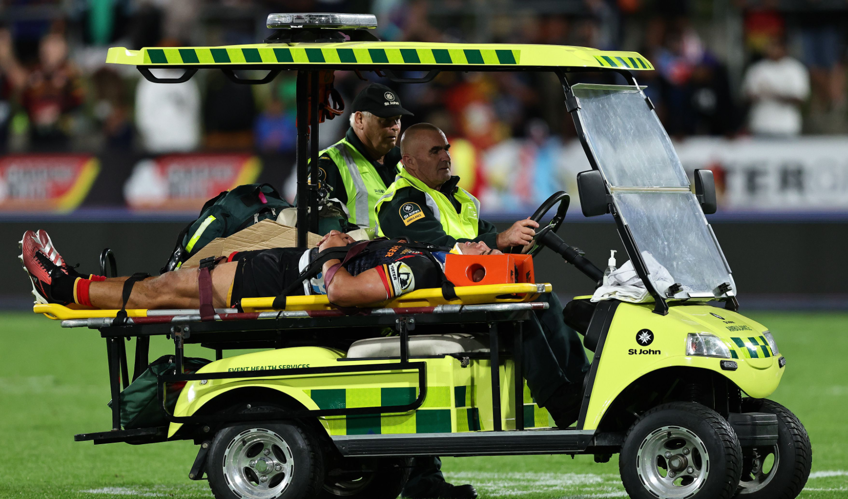 📰 ABs star cleared of serious injury after scary scene