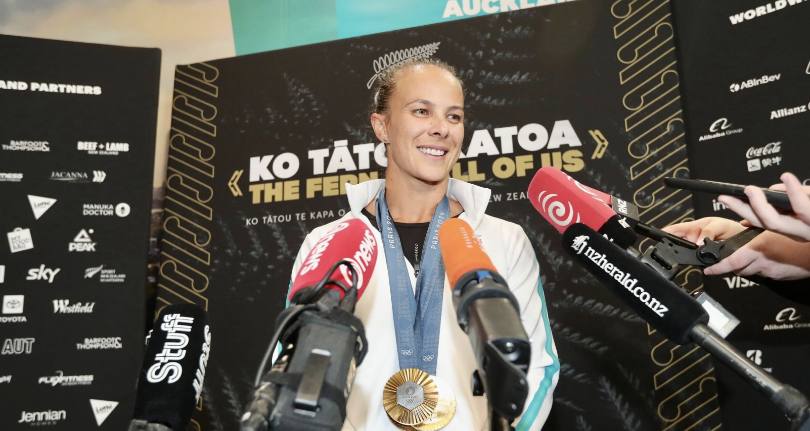 📰 Lisa Carrington undecided on Olympics future as returning medallists eye Los Angeles