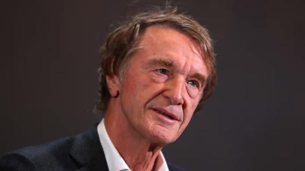 📰 English billionaire breaks silence on NZ Rugby legal battle