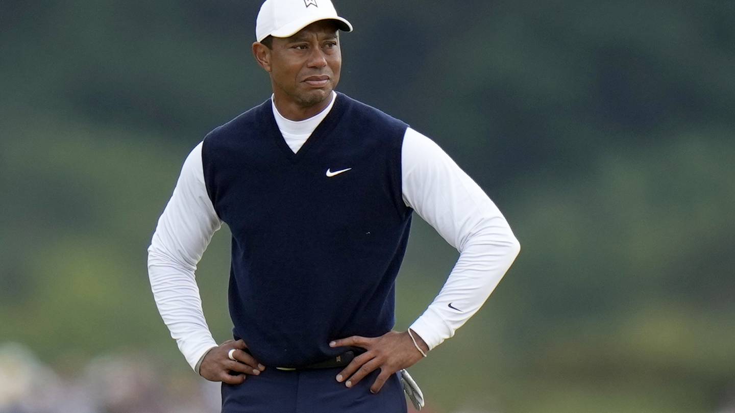 Tiger Woods doesn’t "have much left in this leg" to compete