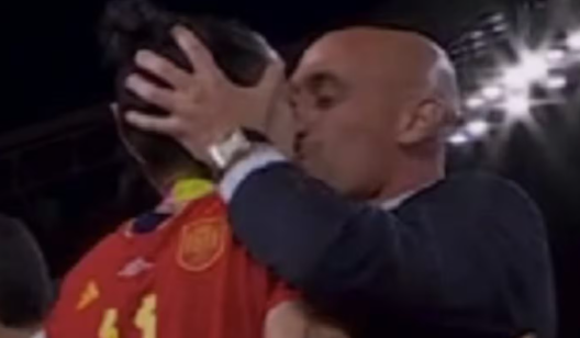 📰 Spanish prosecutors seek prison sentence for World Cup kiss