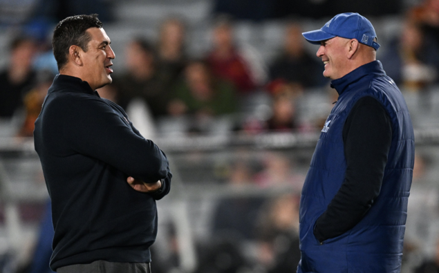 Coaches' friendship sets scene for Super Rugby Final