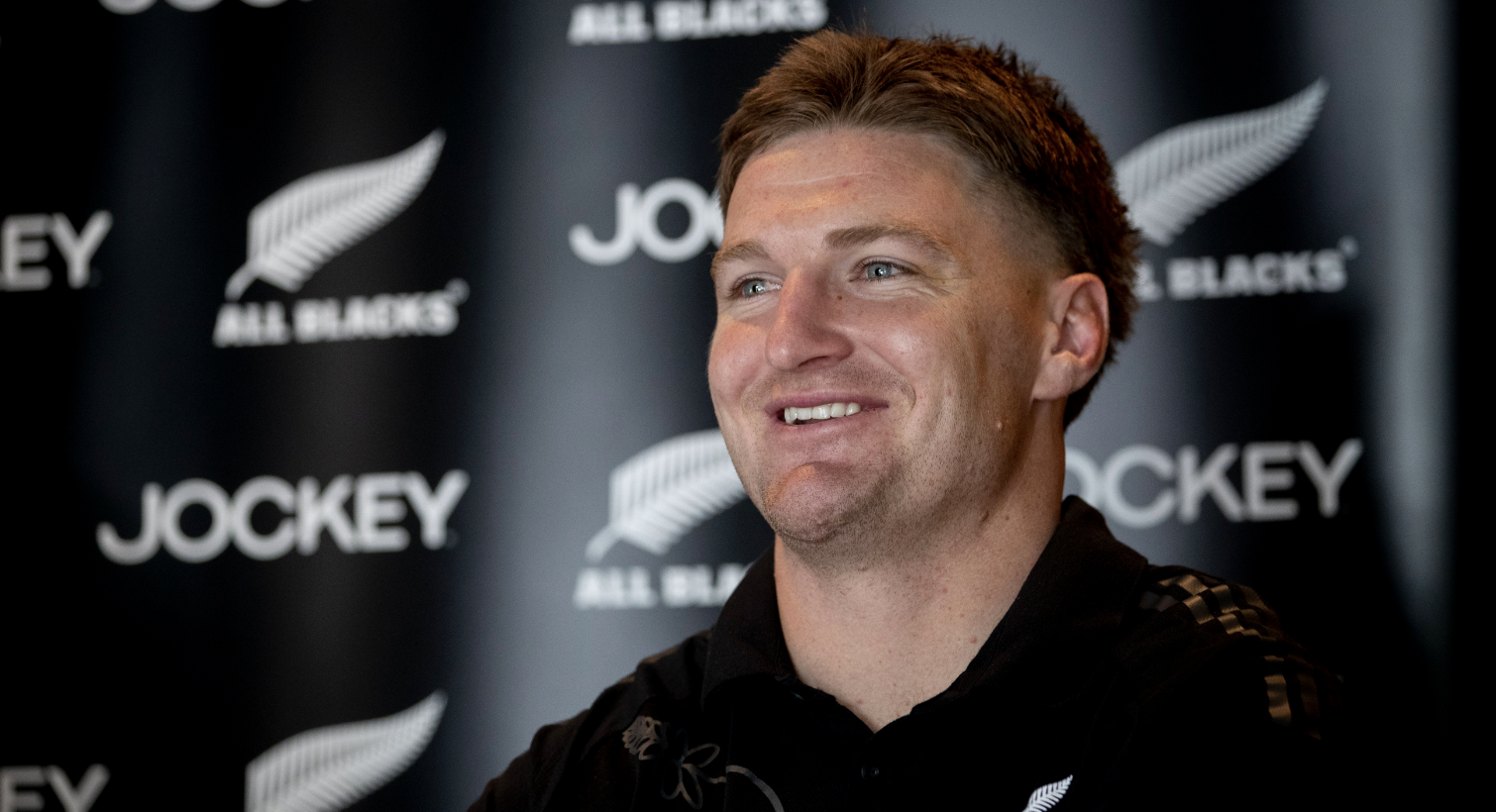 📰 Jordie Barrett explains signing with Irish heavyweights