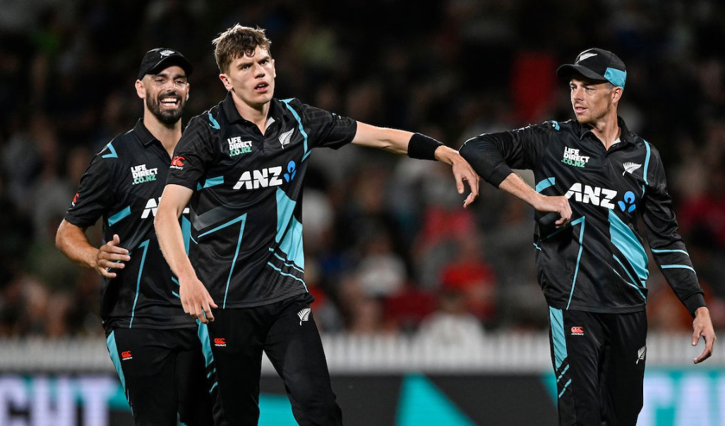 📰 Ben Sears returns from injury to be named in Black Caps’ Champions Trophy Squad