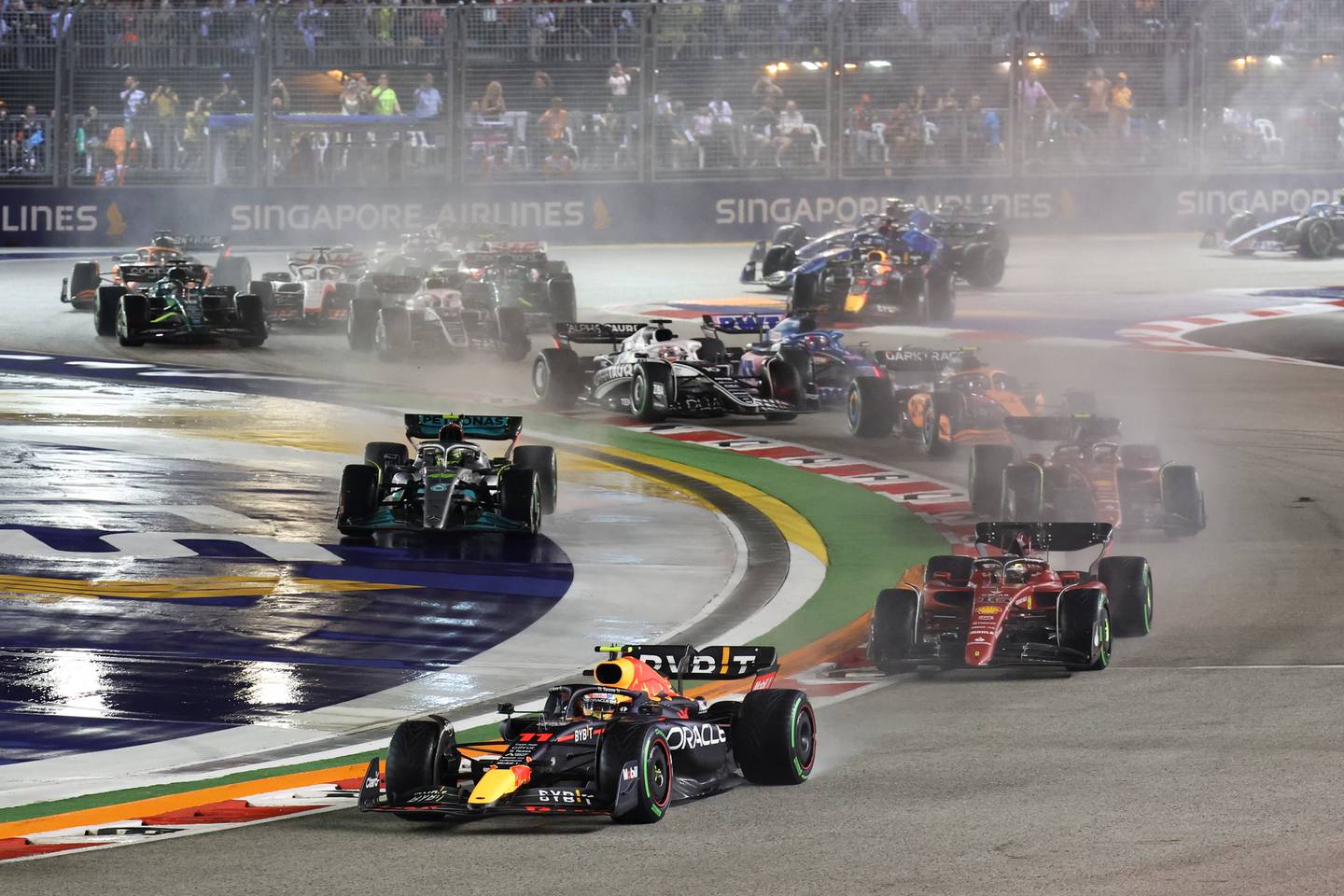 Carnage as F1 star claims superb win in Singapore chaos