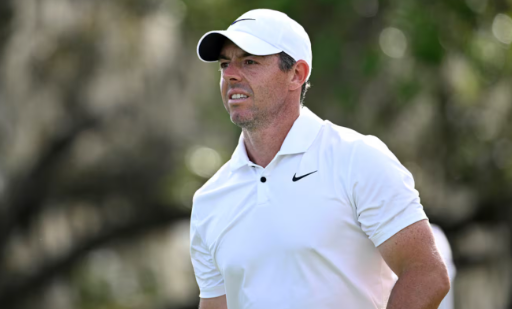 📰 Golf star denies reports of $1.4B offer