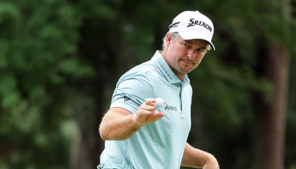 📰 Ryan Fox in contention for first PGA Tour win after wild round