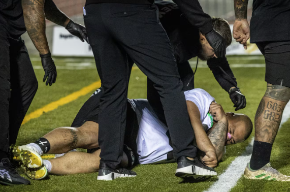 📰 Run It Straight final blocked from Auckland stadium