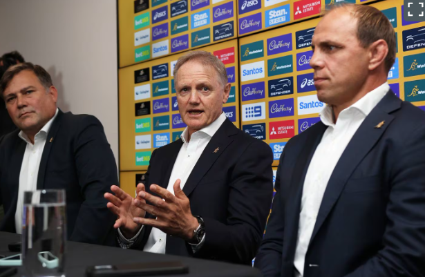 📰 Scott Robertson praises Wallabies new coach Joe Schmidt