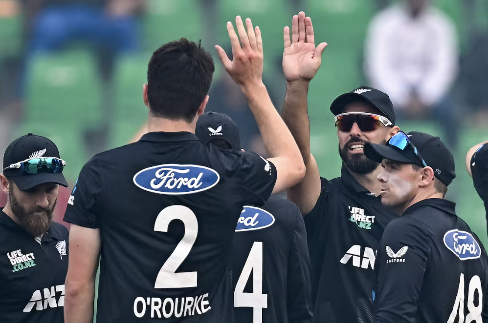 📰 NZ cruise to Five-Wicket win in Tri-Series Final