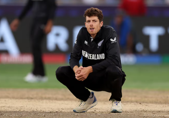 📰 Skipper Mitchell Santner reacts to another Black Caps final loss